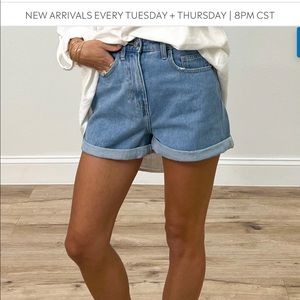 NWT Shop Talulah Panama Mom Denim Shorts